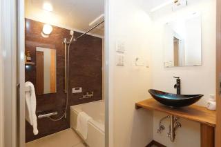 最大8名で泊まれる貸別荘日本橋駅徒歩5分黒門市場に隣接し道頓堀難波心斎橋徒歩圏内 - 8