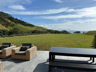 Private Beach Access - Mangawhai Beach House - 8