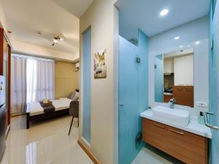 1BR Condotel Suite at Sunshine100 City Plaza #SS01 - Manila - 4