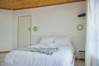 Lake Acres Guest House - 2
