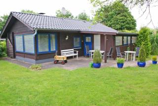 Blockhaus mit viel Platz und grossem Grundstück - Damp - 0