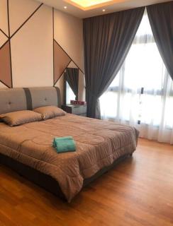 Paradigm Residence New 5-6Pax - Johor Bahru - 0