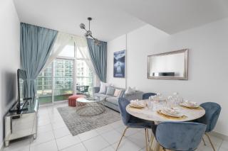 Nasma Luxury Stays - Sleek City Haven 1BR in Dubai's Glitz Residence 3 - Dubai - 0