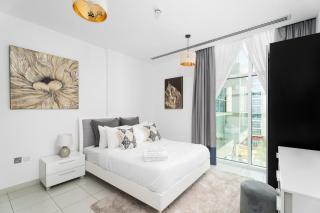 Nasma Luxury Stays - Sleek City Haven 1BR in Dubai's Glitz Residence 3 - Dubai - 9