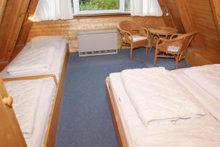 Zeltdachhaus mit Kamin und grosser Terrasse - 3