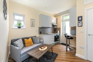 Quiet 1 Bedroom Flat, Perfect for Solo Travellers - Ealing - 3