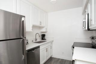 Blueground Fairfax pool nr mall dining LAX-1185 - 5