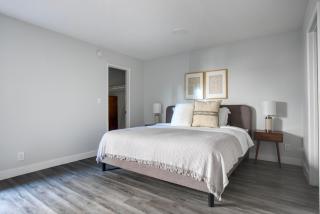 Blueground Fairfax pool nr mall dining LAX-1185 - 3