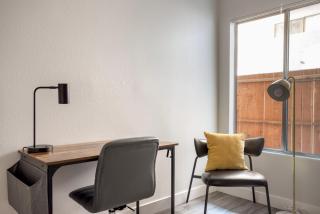 Blueground Fairfax pool nr mall dining LAX-1185 - 1