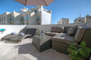 Penthouse Deluxe - Sliema - 9