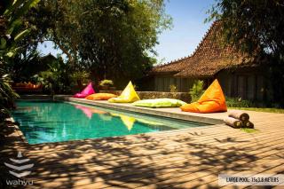 Wahyu wonderful 2Bd villa with huge garden and large pool - Seminyak - 0