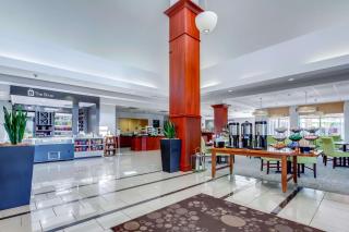 Hilton Garden Inn Louisville-Northeast - 3