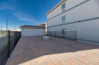 Spark by Hilton Midland South - Midland - 8