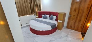 Hotel Vivan - Vadodara - 3