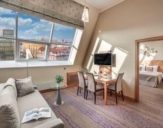 Crown Palace Apartments by Adrez - Praga - 9