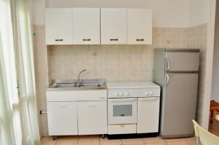 Spacious seaside flat for large families - 9