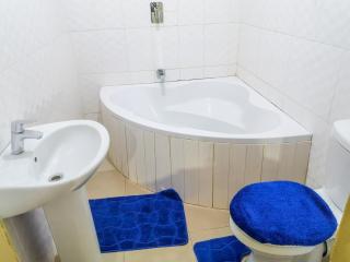 Wanita Apartments - 4