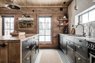 Luxurious cottage with sauna overlooking mountains - 4