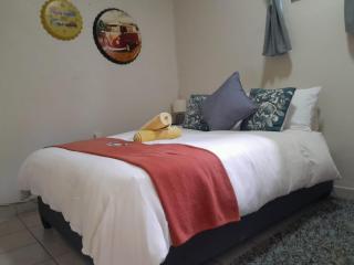 Yacht View Lodge - Schoemansville - 1
