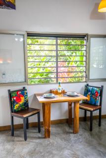 Macaw Villa - Riverfront With A Pool - Uvita - 1