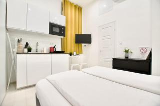 Standard Apartment by Hi5-St. King Mini Studio - 9