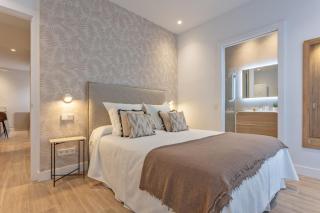 Spacious 2-Bedroom Apartment in Central Madrid Steps away from Plaza España Conde Duque I - Madrid - 2
