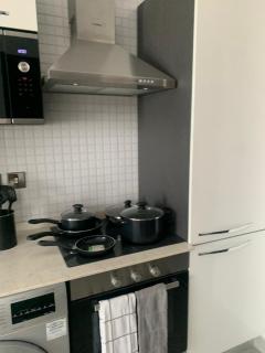 The signature apartment premium studio - 2