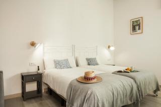Apartamentos RG Hospital Valme - Siviglia - 2