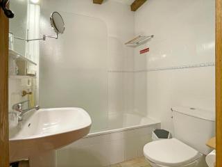 Hotel Peruskenea - 1