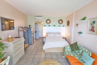 studio-condo, with a marina view! - Fort Walton Beach - 0