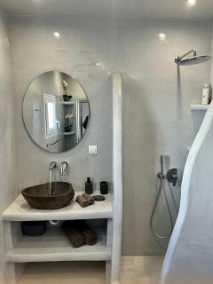 White Swallow Suite Santorini - 1