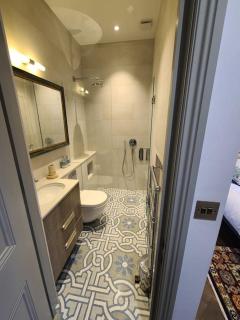 New Boutique Ground Floor Apartment - 5