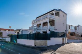 Apartments Jurcevic - Vir - 0