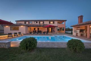 Villa Amber - Rojnići - 1
