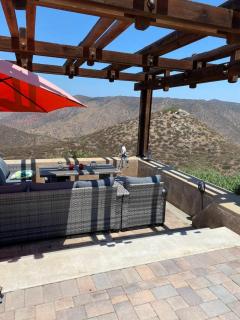 Acres of Bliss - A hillside getaway - 8