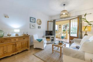 Olive Beach - Aduanas - 4