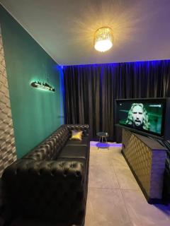 Apartments -Gold Glass Jacuzzi & Sauna Rynek Centrum -Parking - 6