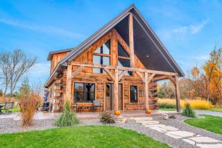 Rustic Hideaway sleeps 4 Hot tub - De Soto - 9
