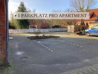 Haus Krabbe Apartments, zentral gelegen im idyllischen Nordseeort zwischen Bremerhaven und Cuxhaven, Hunde kostenfrei willkommen, hauseigene kostenfreie Parkplätze - Wremen - 1