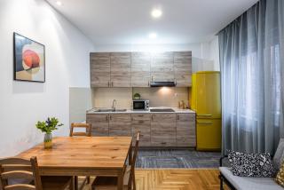 !PROMO! Giallo Modern Studio-Free Private Parking-Fast Wi-Fi - Novi Sad - 3