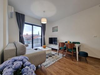 Adriatic Apartments - Budva - 9