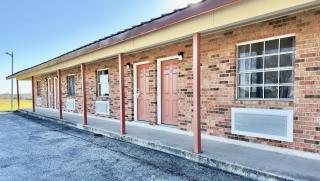 Regency Inn Hondo - Hondo - 7