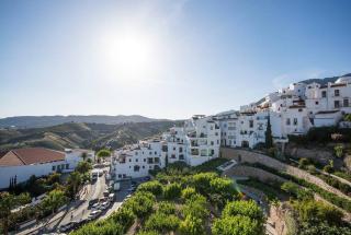 Apartamento 33, Frigiliana Spacious family Apartment with large Pool in the town center HansOnHoliday Rentals - 2