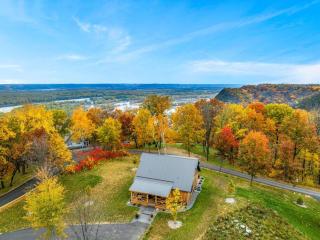 Moonlight Ridge sleeps 8 hot tub - De Soto - 3