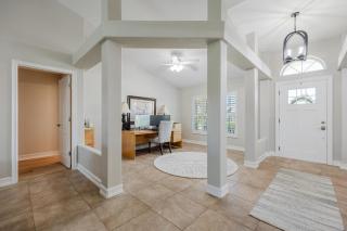 LAKEVIEW!, Heated Pool and Spa -Villa Lakeside Escape - Roelens Vacations - Cape Coral - 6