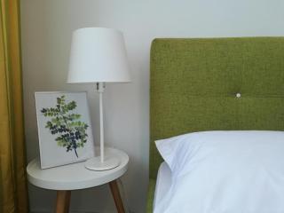 Guesthouse Smart - Bucharest - 3