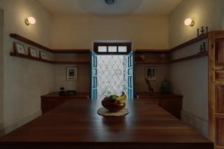 Hermosa casa junto a la muralla - 1