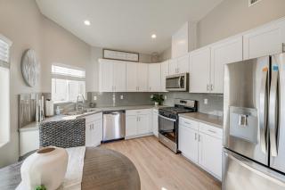 Dog-Friendly Home Near Golfing in Bakersfield! - Bakersfield - 9
