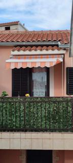 Apartman Sara - Rogoznica - 0