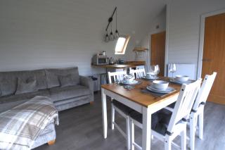Wolds Wine Estate - - 5